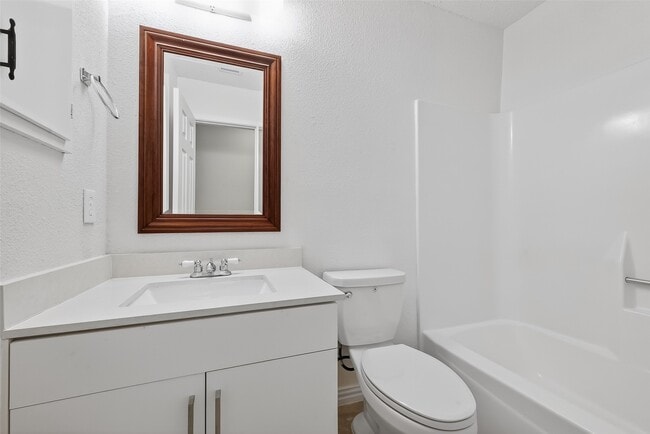 Building Photo - 6515 Morrisglen Ct