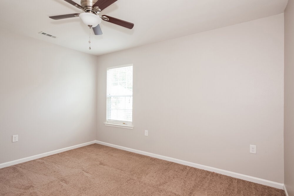 Building Photo - 3703 Alexander Forest Dr