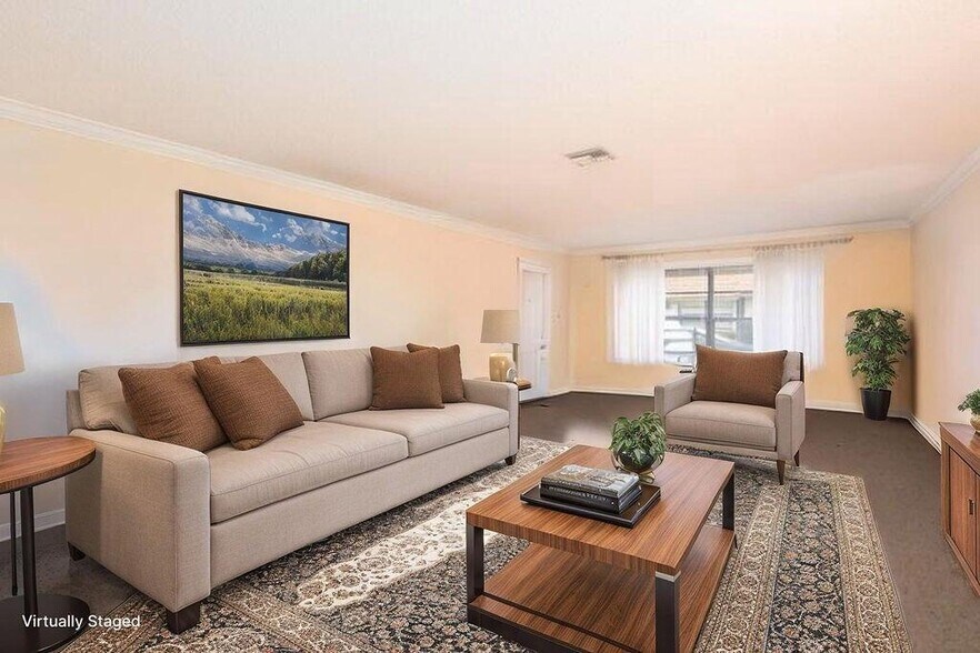 Building Photo - 4600 Wildwood Tree Ln