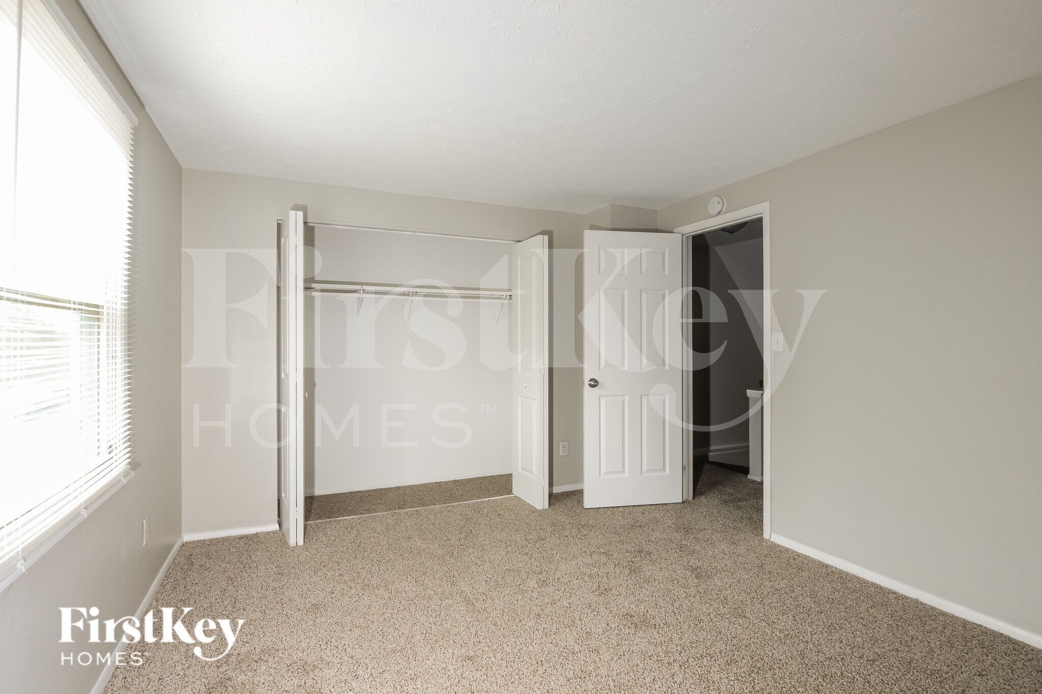 Building Photo - 6847 Cross Key Dr
