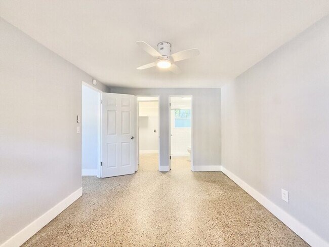 Building Photo - 115 Cleveland Ave SW