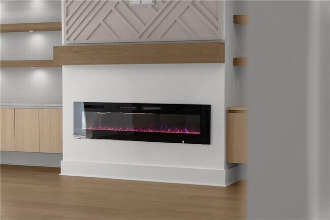 Building Photo - 407 Buford