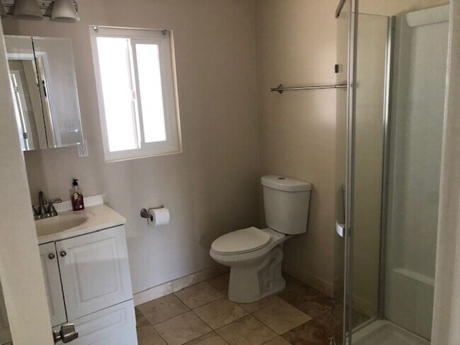 Building Photo - Stunning 3-Bedroom Burbank Home with Office & Entertainer’s Backyard