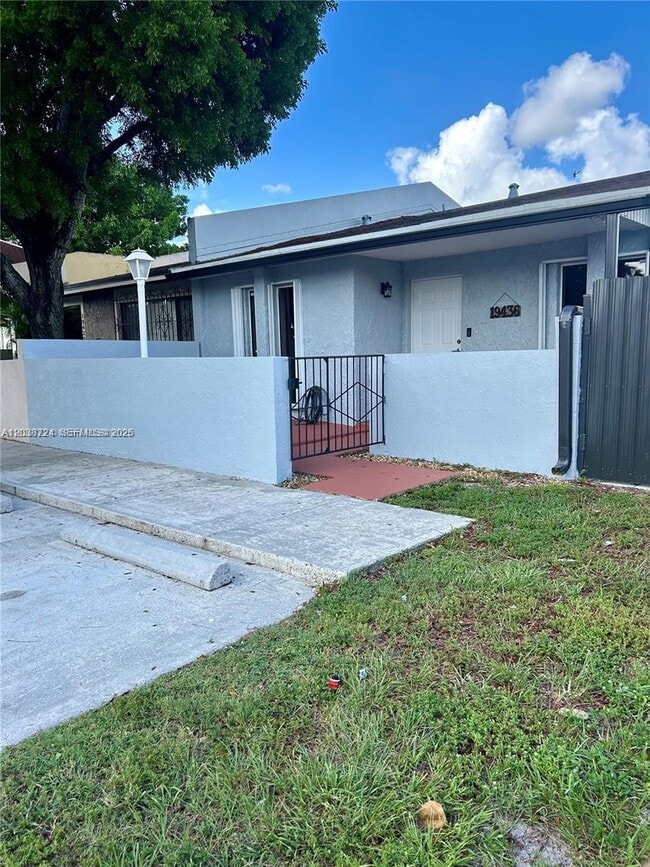 Building Photo - 19436 NW 53rd Pl