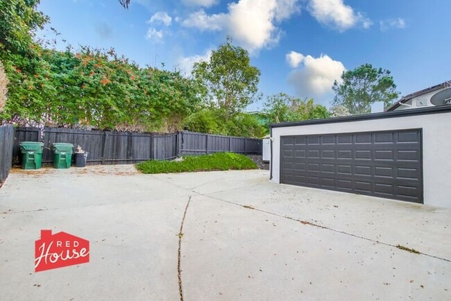 Building Photo - 408 Bristol Rd