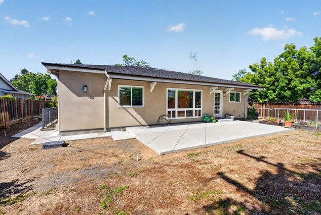 Building Photo - 18270 Baylor Ave