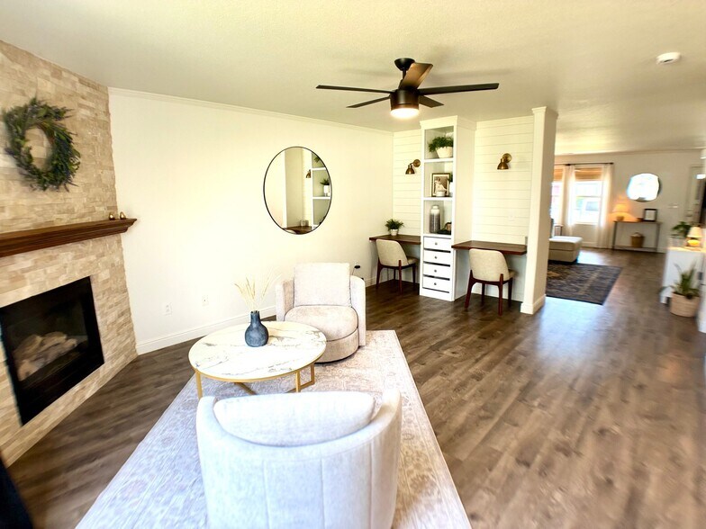 Building Photo - 3426 W Willow Trail Loop