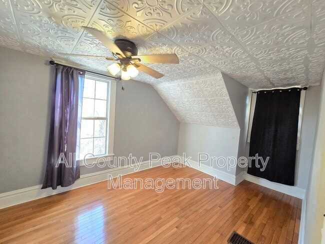 Building Photo - 3126 Rockmeade Dr