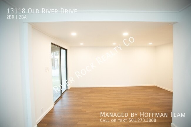 Building Photo - 13118 Old River Dr