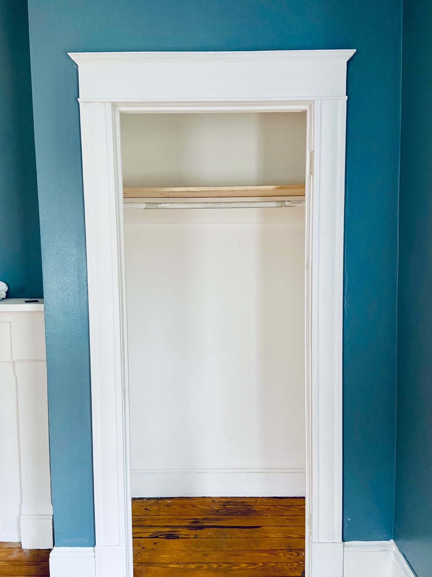 Closet - 2915 Griffin Avenue