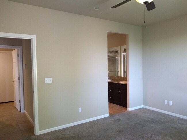 Building Photo - 4132 Chessa Ln