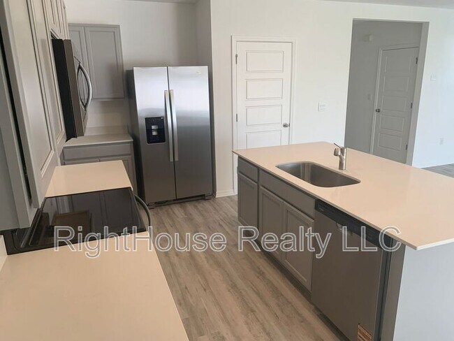 Building Photo - 3425 Nettle Loop