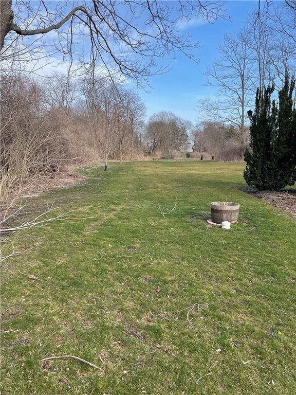 Building Photo - 102 3rd Beach Rd