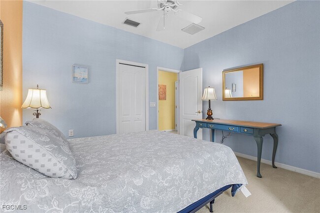 Building Photo - 3210 Cottonwood Bend