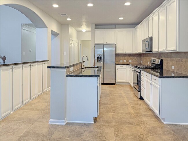 Building Photo - 12331 Crescent Mountain Ln