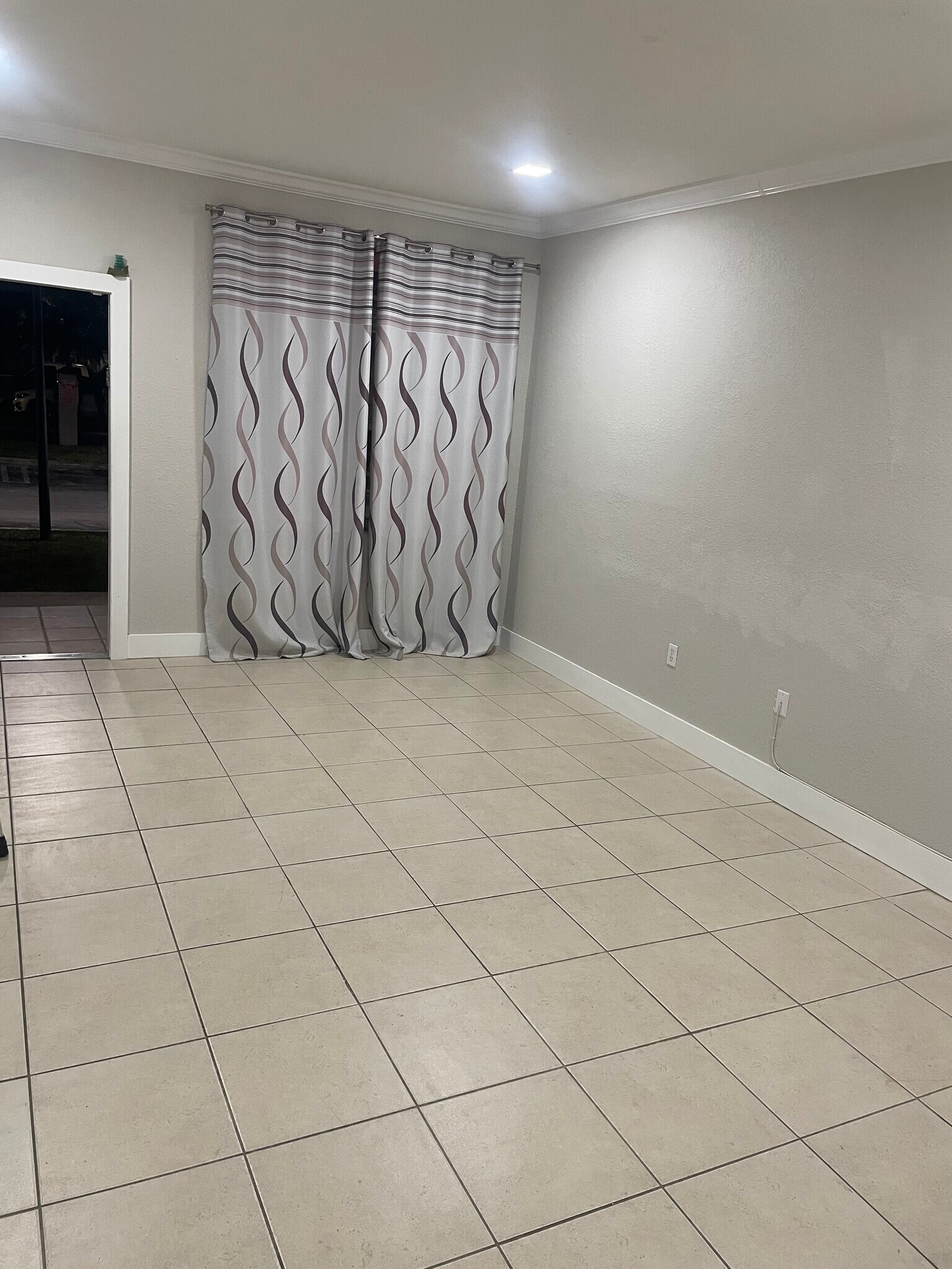 GREAT ROOM ENTRY - 13755 SW 169th Ter