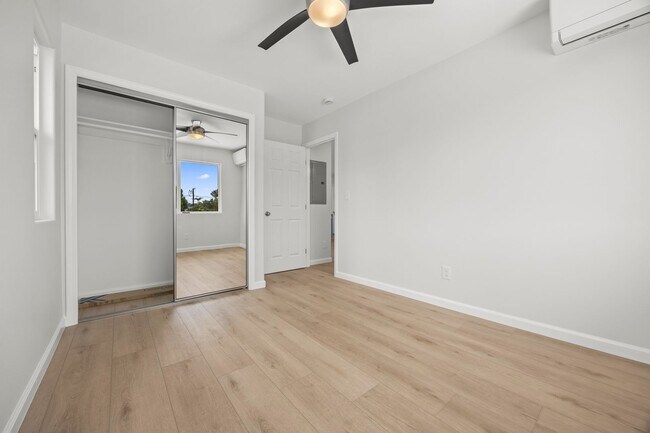 Building Photo - AVAILABLE NOW...BRAND NEW 3 BEDROOM 2 BATH