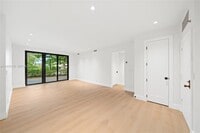 Building Photo - 1111 Crandon Blvd