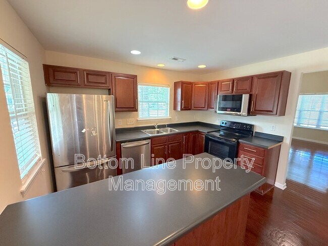 Building Photo - 1367 Killashee Ct
