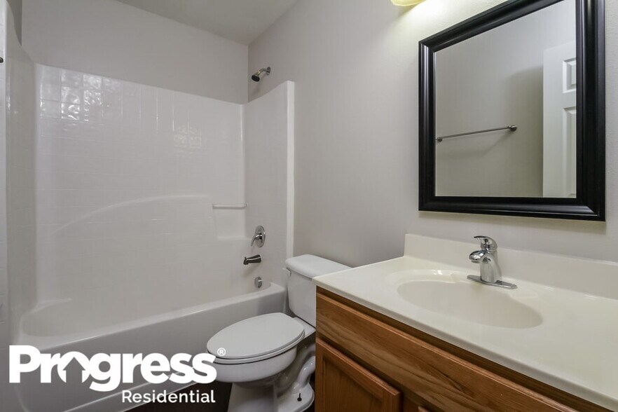 Building Photo - 13518 Padron Ct
