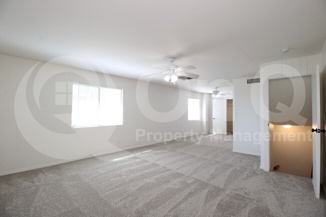 Building Photo - 1623 E Palmcroft Dr