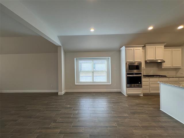 Building Photo - 14869 Nightmist Rd