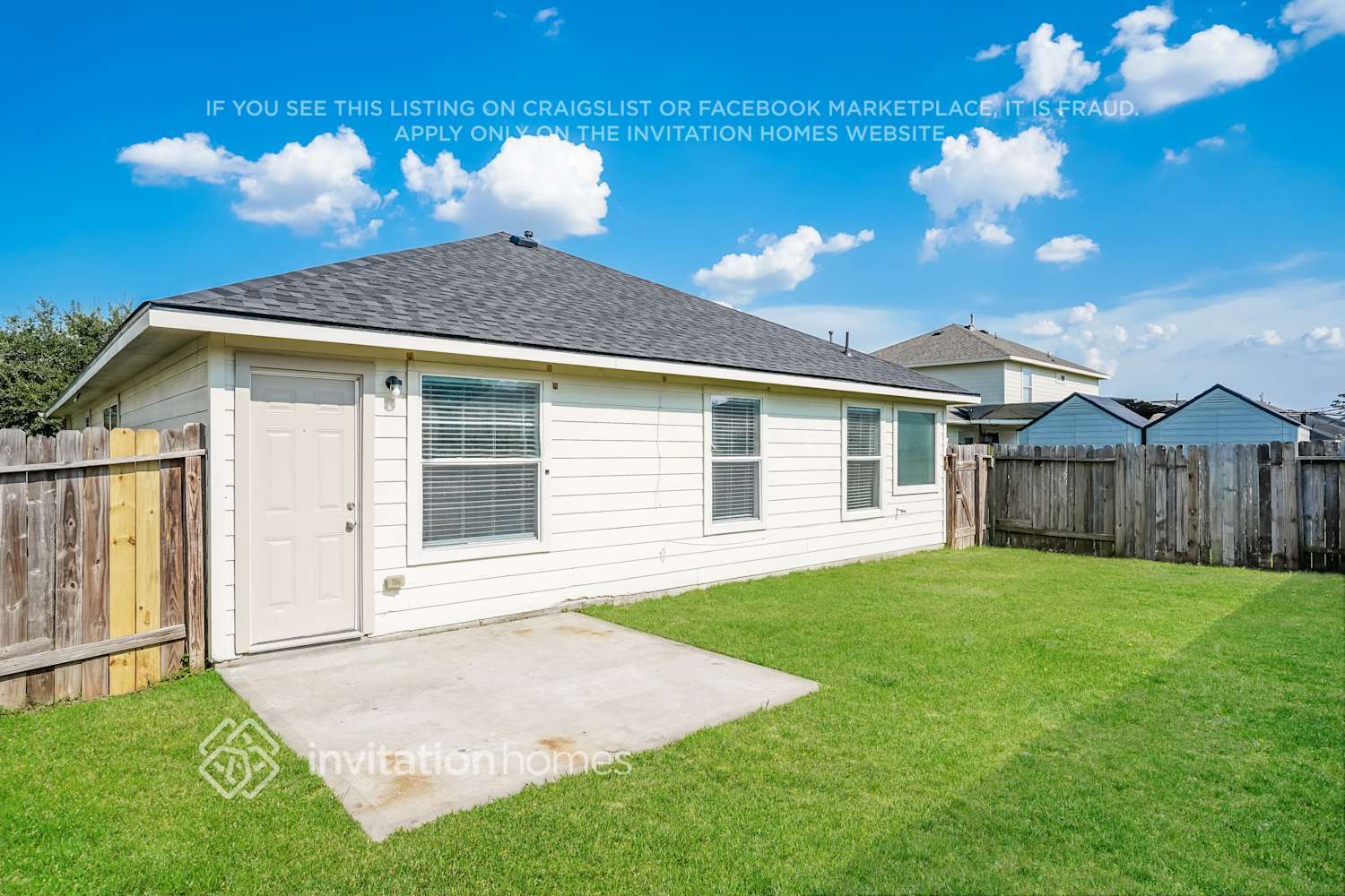 Building Photo - 8583 Chaletford Dr