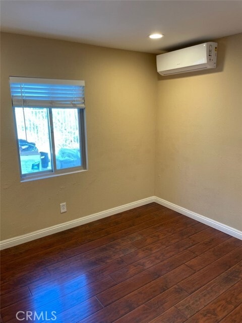 Building Photo - 241 Kilworth Dr