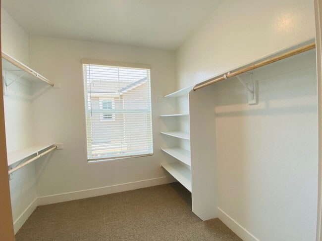 Building Photo - $2,295 + $100 Solar, Copper Ave. & Willow,...