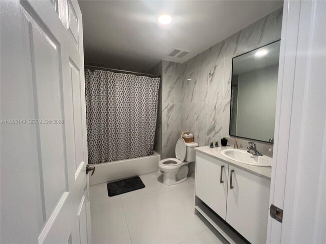 Building Photo - 10950 NW 82nd St