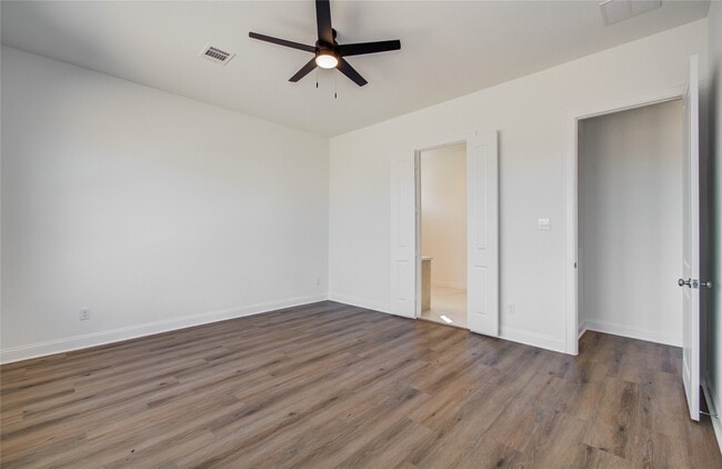 Building Photo - 1248 Rd 5802