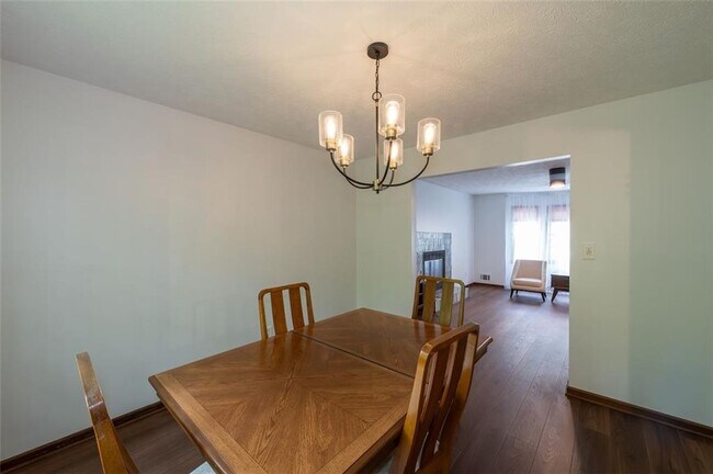 Building Photo - 3787 Etna Dr