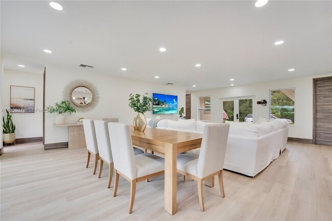 Building Photo - 4893 S Kay St