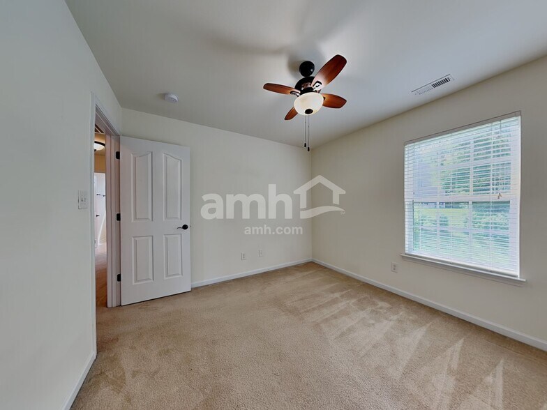 Building Photo - 4276 Kathert Ct