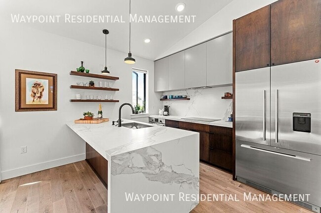 Building Photo - 611 S 8th St