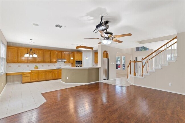Building Photo - 207 Colby Ln