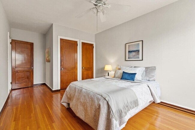 Building Photo - 3 Arlington St