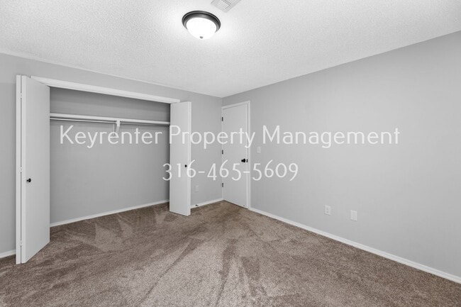 Building Photo - Beautiful 3 Bed 2 Bath in Goddard