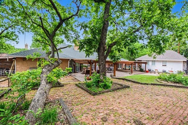 Building Photo - 14140 Hillcrest Rd