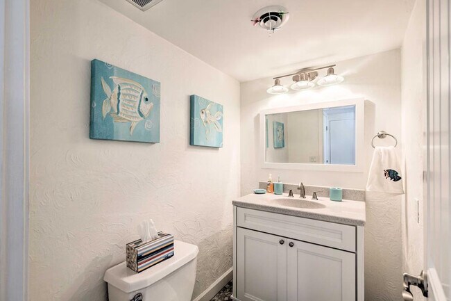 Building Photo - 4454 S Atlantic Ave