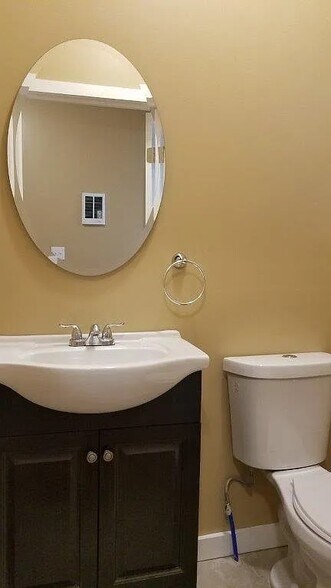 Building Photo - 2651 N Colorado St