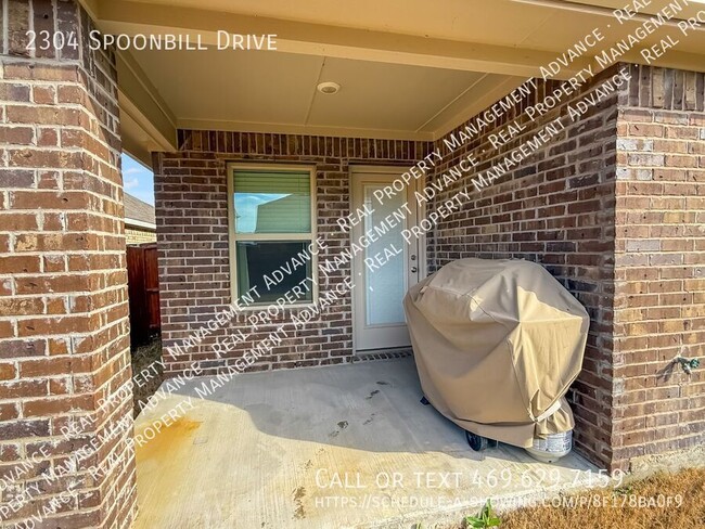 Building Photo - 2304 Spoonbill Dr