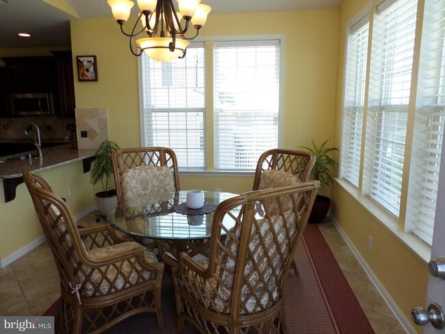 Building Photo - 16318 Boatswain Cir