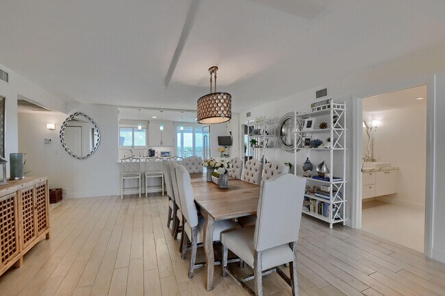 Building Photo - 2000 S Ocean Blvd