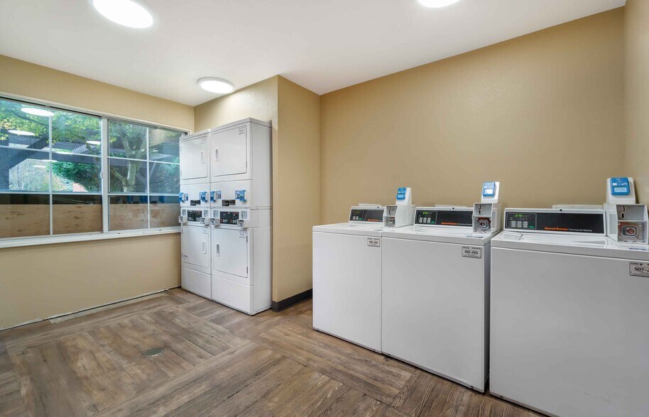 Building Photo - Furnished Studio-Seattle - Bothell - Canyon Park