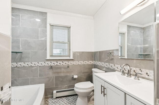 Building Photo - 112 Barbuda St