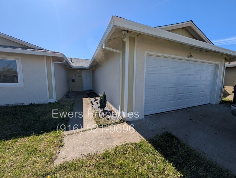 Building Photo - 4140 Stonecutter Way