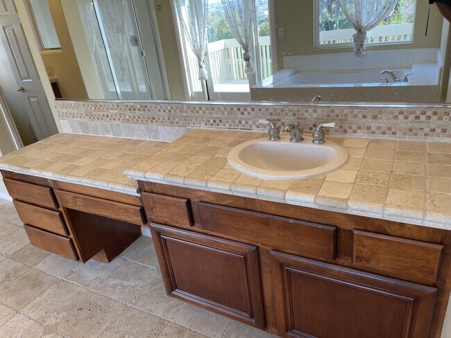 Building Photo - 4259 Calle Mejillones