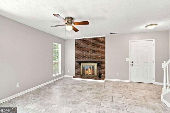 Building Photo - 5557 Clover Rise Ln