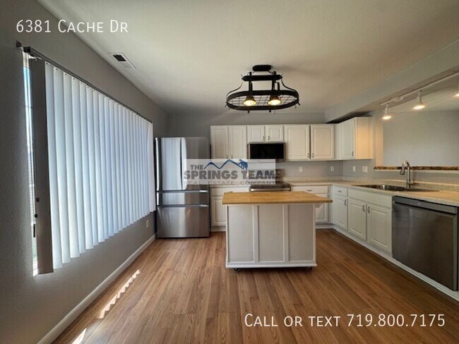 Building Photo - 6381 Cache Dr